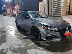 نيسان ألتيما